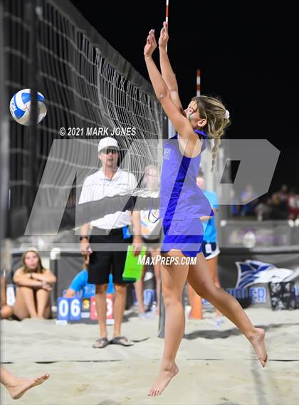 Thumbnail 1 in Xavier College Prep vs. O'Connor (AIA 6A Final)  photogallery.