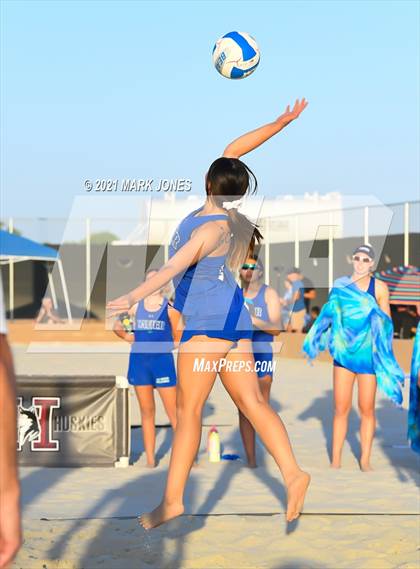 Thumbnail 1 in Xavier College Prep vs. O'Connor (AIA 6A Final)  photogallery.