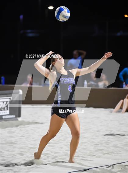 Thumbnail 1 in Xavier College Prep vs. O'Connor (AIA 6A Final)  photogallery.