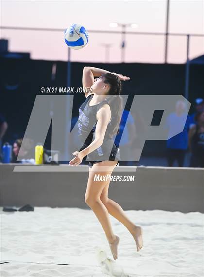 Thumbnail 1 in Xavier College Prep vs. O'Connor (AIA 6A Final)  photogallery.