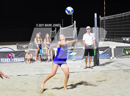 Thumbnail 3 in Xavier College Prep vs. O'Connor (AIA 6A Final)  photogallery.