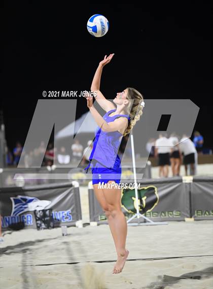 Thumbnail 1 in Xavier College Prep vs. O'Connor (AIA 6A Final)  photogallery.