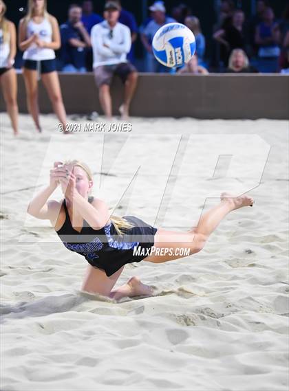 Thumbnail 3 in Xavier College Prep vs. O'Connor (AIA 6A Final)  photogallery.