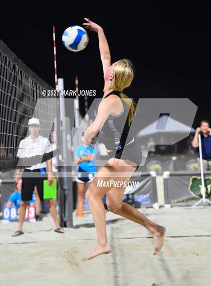 Thumbnail 3 in Xavier College Prep vs. O'Connor (AIA 6A Final)  photogallery.