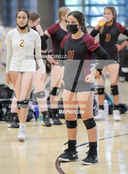 Thumbnail 2 in Salpointe Catholic vs. Desert Vista  (Nike Tournament of Champions) - Bronze Division - Final photogallery.
