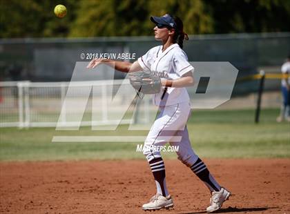 Thumbnail 2 in Ray vs San Pasqual photogallery.