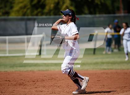 Thumbnail 1 in Ray vs San Pasqual photogallery.