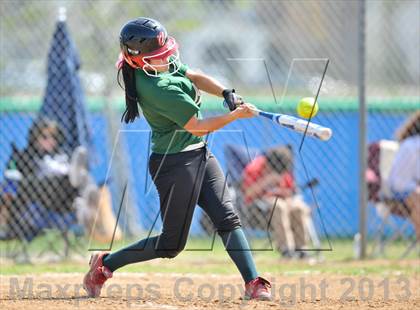 Thumbnail 3 in Mar Vista vs. Santana photogallery.