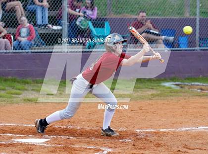 Thumbnail 2 in Maplesville @ Thorsby photogallery.