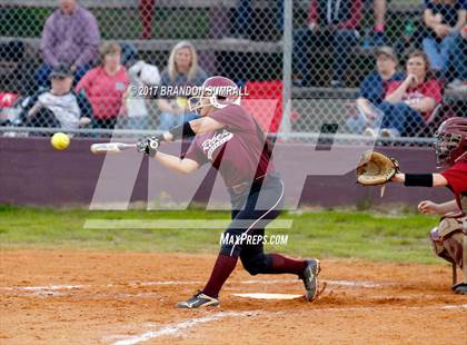 Thumbnail 2 in Maplesville @ Thorsby photogallery.