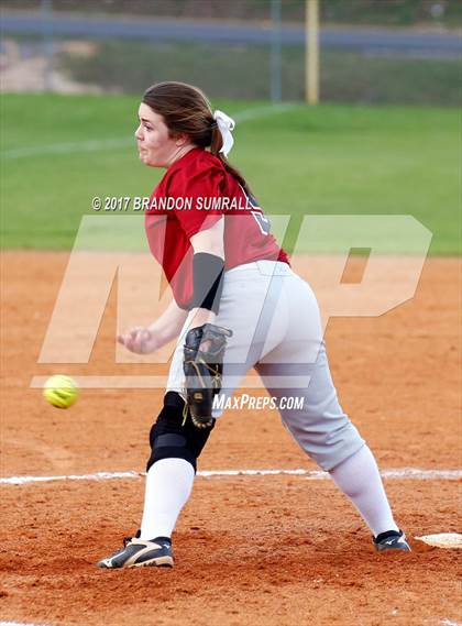 Thumbnail 3 in Maplesville @ Thorsby photogallery.