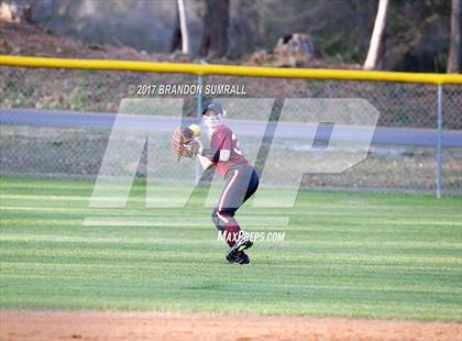 Thumbnail 2 in Maplesville @ Thorsby photogallery.
