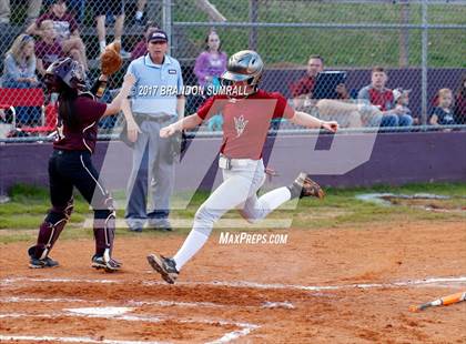 Thumbnail 2 in Maplesville @ Thorsby photogallery.