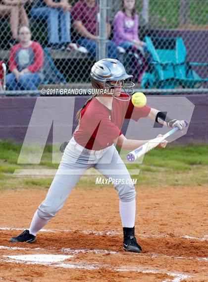 Thumbnail 1 in Maplesville @ Thorsby photogallery.