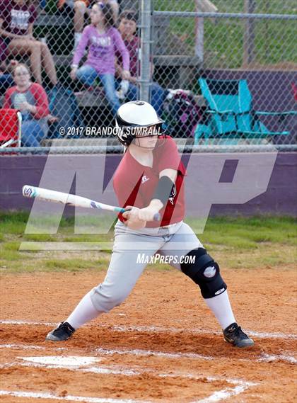 Thumbnail 2 in Maplesville @ Thorsby photogallery.