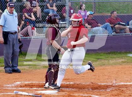 Thumbnail 3 in Maplesville @ Thorsby photogallery.