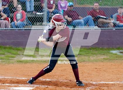 Thumbnail 1 in Maplesville @ Thorsby photogallery.