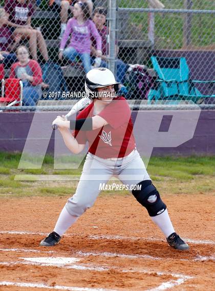 Thumbnail 1 in Maplesville @ Thorsby photogallery.