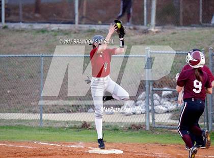 Thumbnail 1 in Maplesville @ Thorsby photogallery.