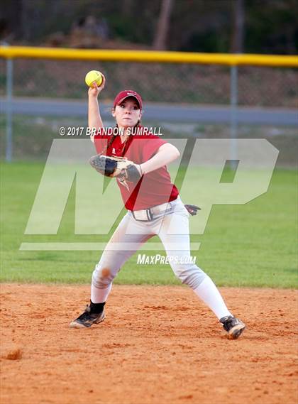 Thumbnail 1 in Maplesville @ Thorsby photogallery.