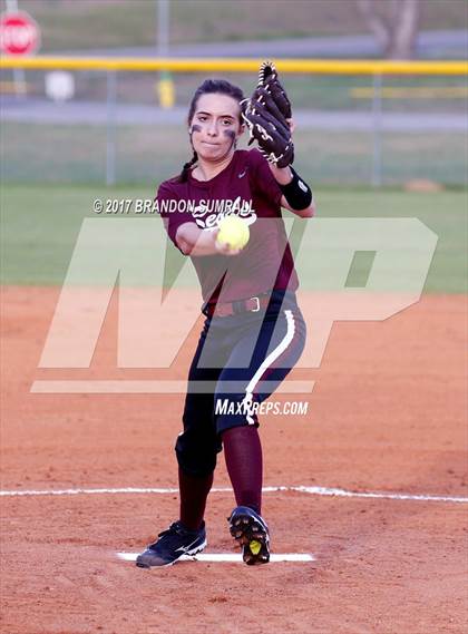 Thumbnail 3 in Maplesville @ Thorsby photogallery.