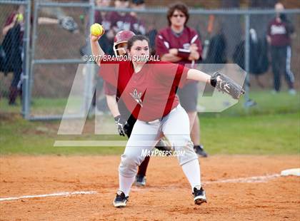 Thumbnail 1 in Maplesville @ Thorsby photogallery.