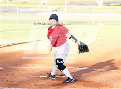 Thumbnail 3 in Maplesville @ Thorsby photogallery.