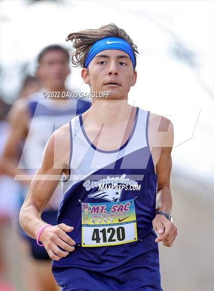 Thumbnail 3 in Mt SAC Invitational (Division 1 - Race 72) photogallery.