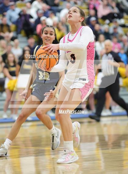 Thumbnail 3 in Palmer Ridge @ Green Mountain (CHSAA 5A Sweet 16) photogallery.