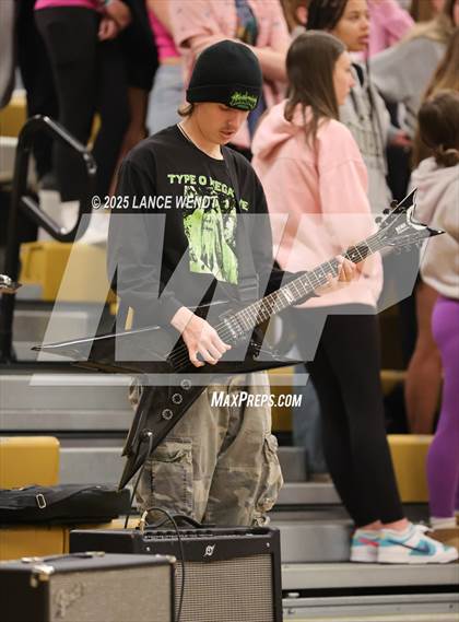 Thumbnail 3 in Palmer Ridge @ Green Mountain (CHSAA 5A Sweet 16) photogallery.