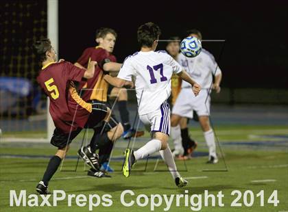 Thumbnail 2 in Carlsbad vs. Torrey Pines (CIF SDS Open Division Final) photogallery.