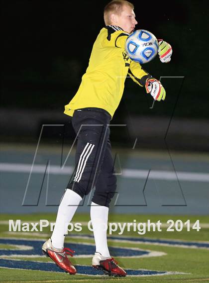 Thumbnail 1 in Carlsbad vs. Torrey Pines (CIF SDS Open Division Final) photogallery.