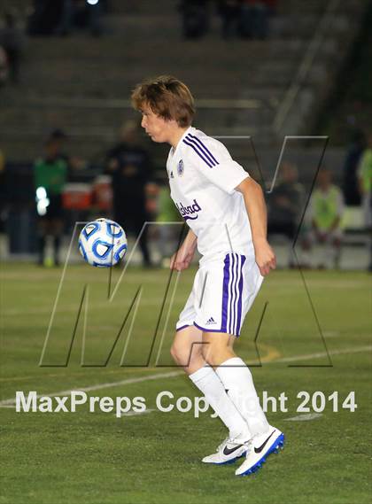 Thumbnail 1 in Carlsbad vs. Torrey Pines (CIF SDS Open Division Final) photogallery.