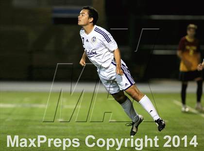 Thumbnail 3 in Carlsbad vs. Torrey Pines (CIF SDS Open Division Final) photogallery.