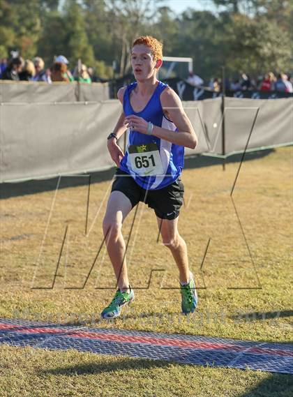Thumbnail 1 in Nike Cross South photogallery.