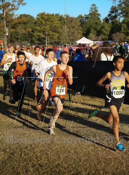 Thumbnail 3 in Nike Cross South photogallery.