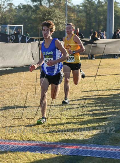 Thumbnail 3 in Nike Cross South photogallery.