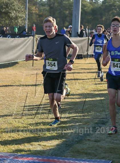 Thumbnail 1 in Nike Cross South photogallery.