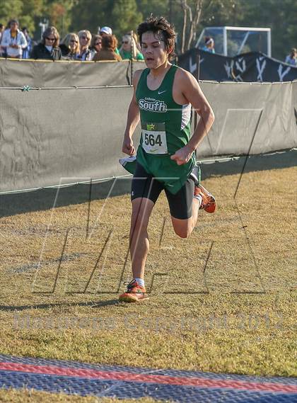 Thumbnail 3 in Nike Cross South photogallery.