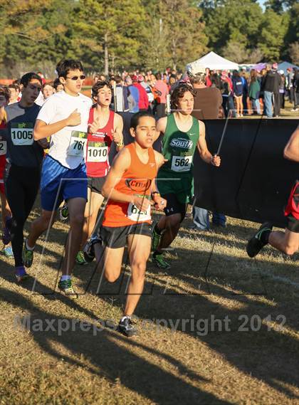Thumbnail 2 in Nike Cross South photogallery.
