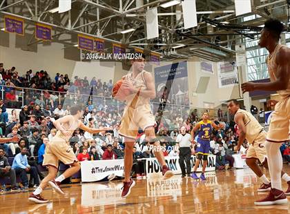 Thumbnail 2 in Cannon vs. Word of God Christian Academy (John Wall Holiday Invitational) photogallery.
