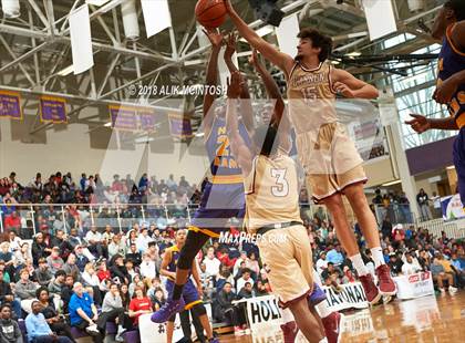 Thumbnail 1 in Cannon vs. Word of God Christian Academy (John Wall Holiday Invitational) photogallery.