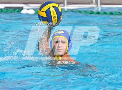 Thumbnail 3 in Grossmont vs La Jolla (CIF D2 SDS Regional) photogallery.