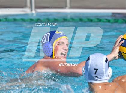 Thumbnail 3 in Grossmont vs La Jolla (CIF D2 SDS Regional) photogallery.