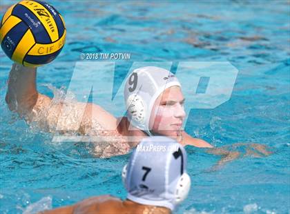 Thumbnail 3 in Grossmont vs La Jolla (CIF D2 SDS Regional) photogallery.