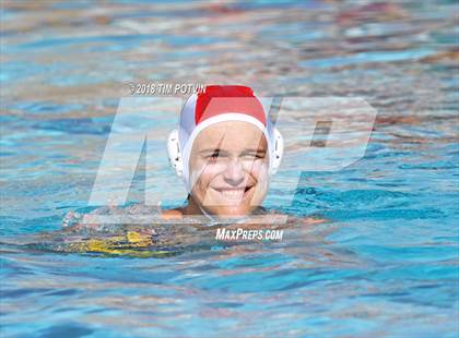 Thumbnail 3 in Grossmont vs La Jolla (CIF D2 SDS Regional) photogallery.