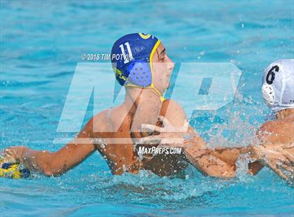 Thumbnail 3 in Grossmont vs La Jolla (CIF D2 SDS Regional) photogallery.