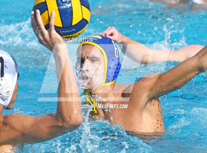 Thumbnail 2 in Grossmont vs La Jolla (CIF D2 SDS Regional) photogallery.