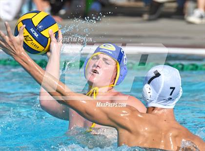 Thumbnail 3 in Grossmont vs La Jolla (CIF D2 SDS Regional) photogallery.