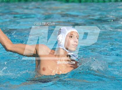 Thumbnail 2 in Grossmont vs La Jolla (CIF D2 SDS Regional) photogallery.